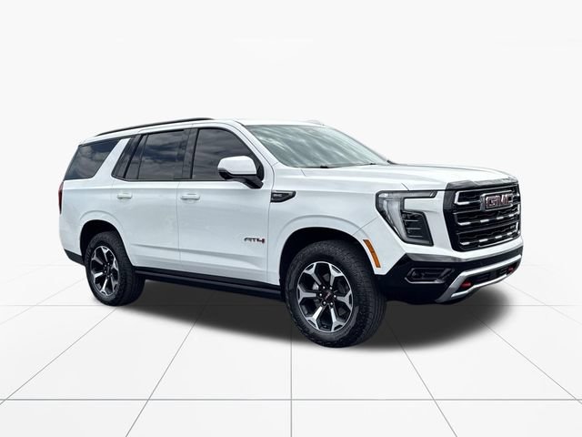Used 2025 GMC Yukon AT4 w/ AT4 Premium Package AWD/4WD image 8