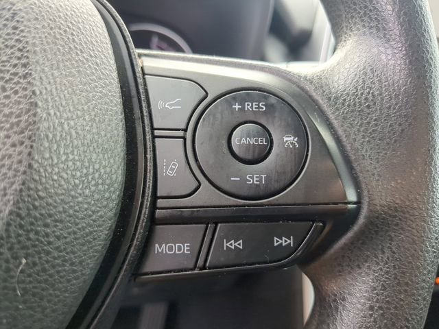 Used 2023 Toyota RAV4 XLE image 29