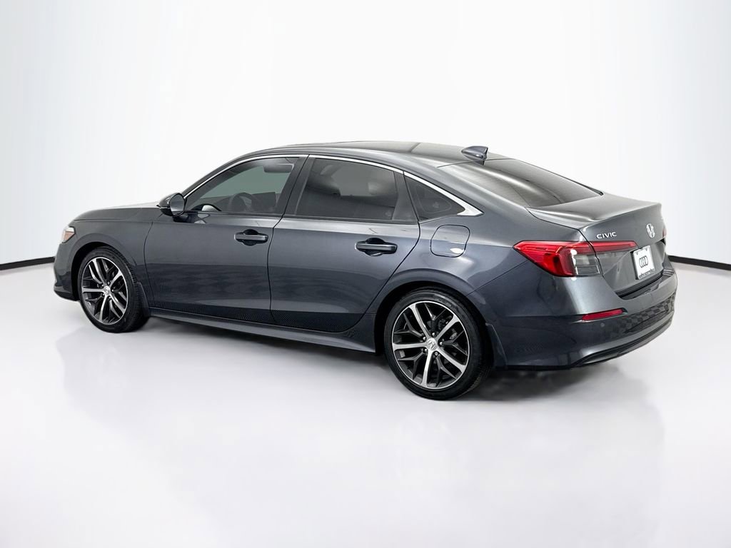 Used 2022 Honda Civic Touring image 7