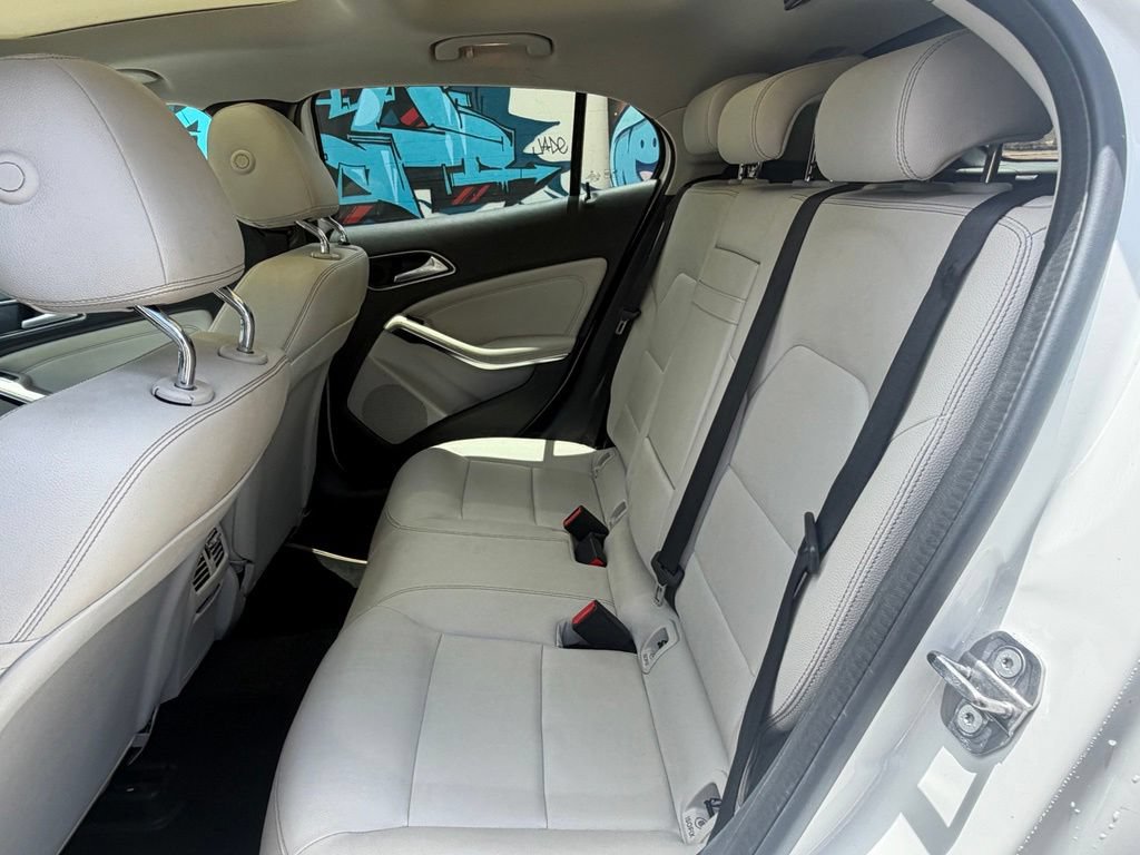 Used 2019 Mercedes-Benz GLA 250 image 19