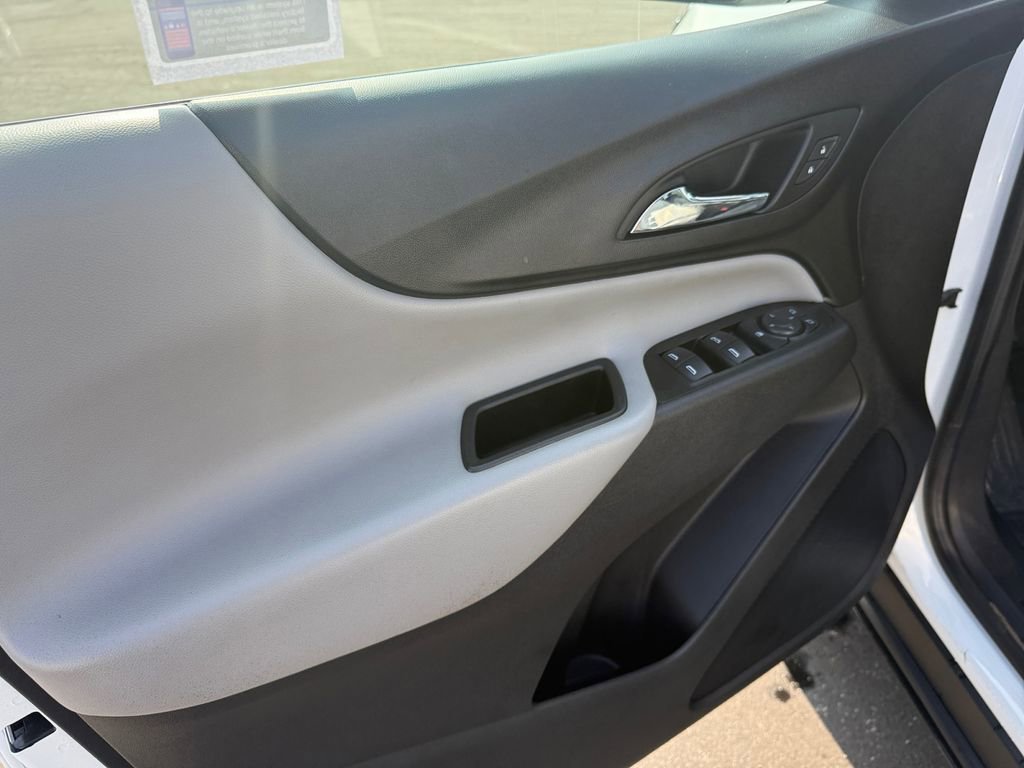 Certified 2022 Chevrolet Equinox LS w/ LS Convenience Package image 11