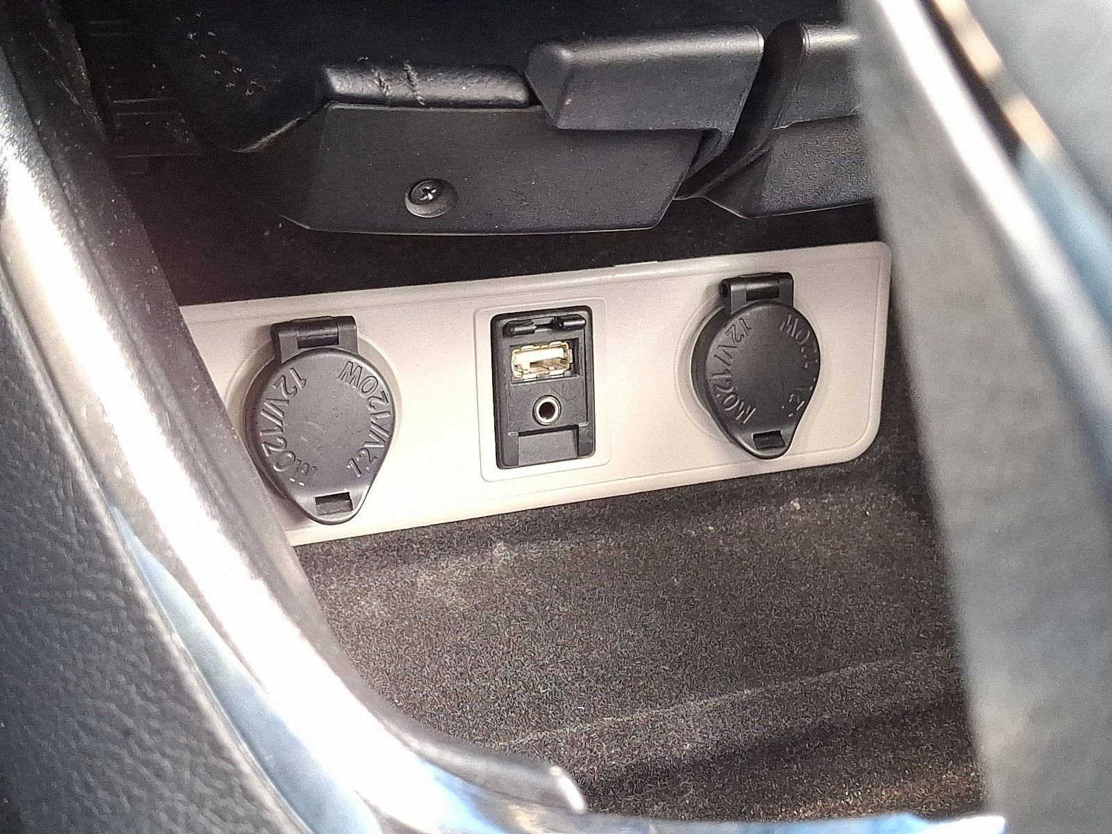 Used 2014 Toyota Avalon XLE Premium image 23