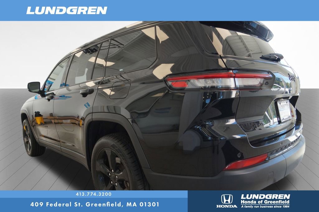 Used 2023 Jeep Grand Cherokee L Laredo image 6