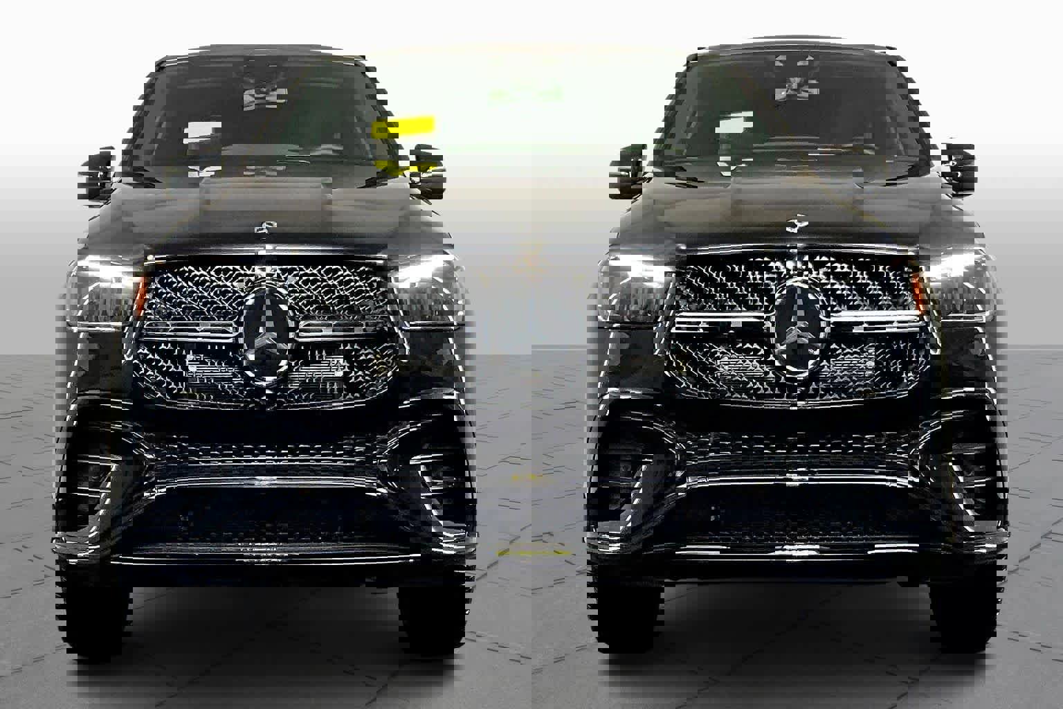 New 2026 Mercedes-Benz GLE 450 4MATIC Coupe image 2