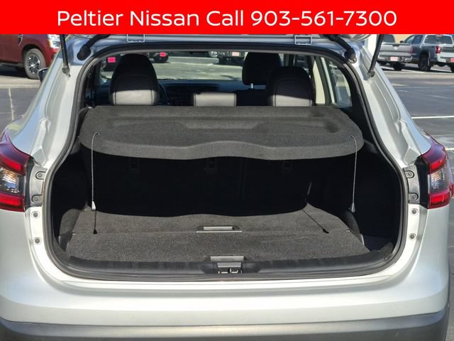 Certified 2022 Nissan Rogue Sport SV w/ Technology Package AWD/4WD image 9