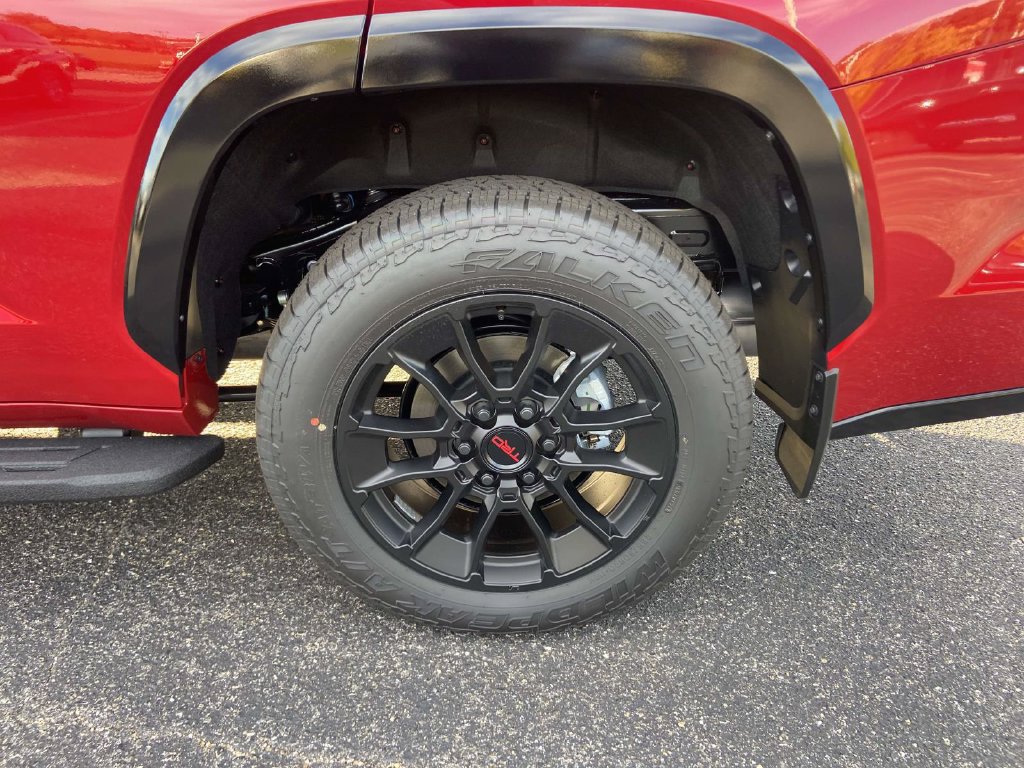 New 2026 Toyota Sequoia Platinum w/ TRD Off-Road Package AWD/4WD image 9