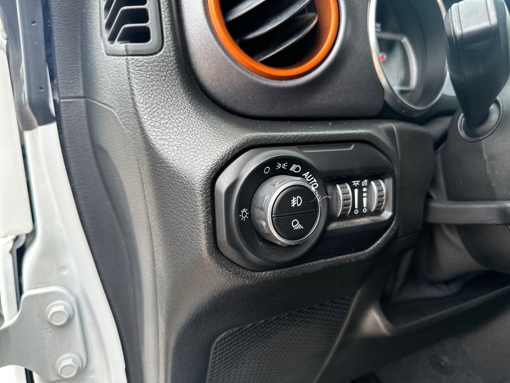 Used 2021 Jeep Gladiator Mojave image 8