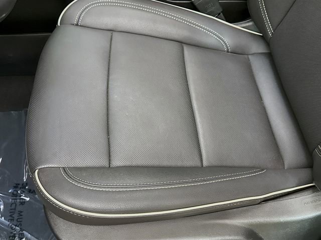 Used 2025 GMC Yukon Elevation w/ Elevation Premium Package image 22