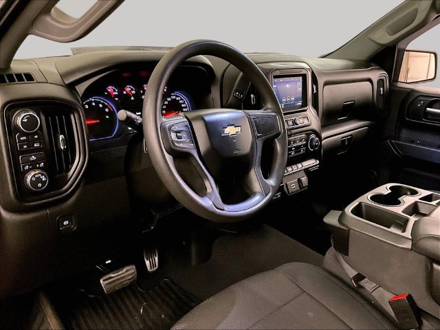 Used 2020 Chevrolet Silverado 1500 Custom w/ Custom Value Package AWD/4WD image 12
