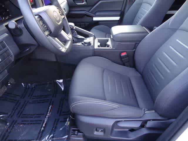 Used 2024 Toyota Tacoma TRD Off-Road AWD/4WD image 6