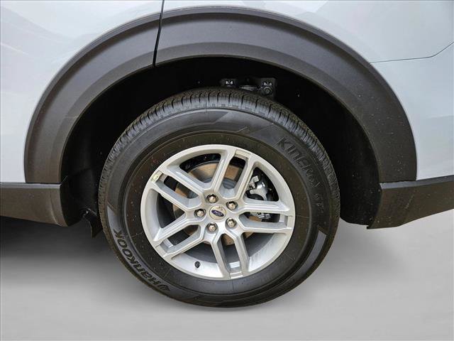 New 2026 Ford Explorer Active w/ Active Comfort Package RWD image 10
