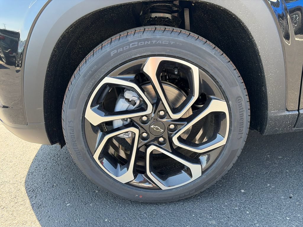 New 2026 Chevrolet Trax RS FWD image 25