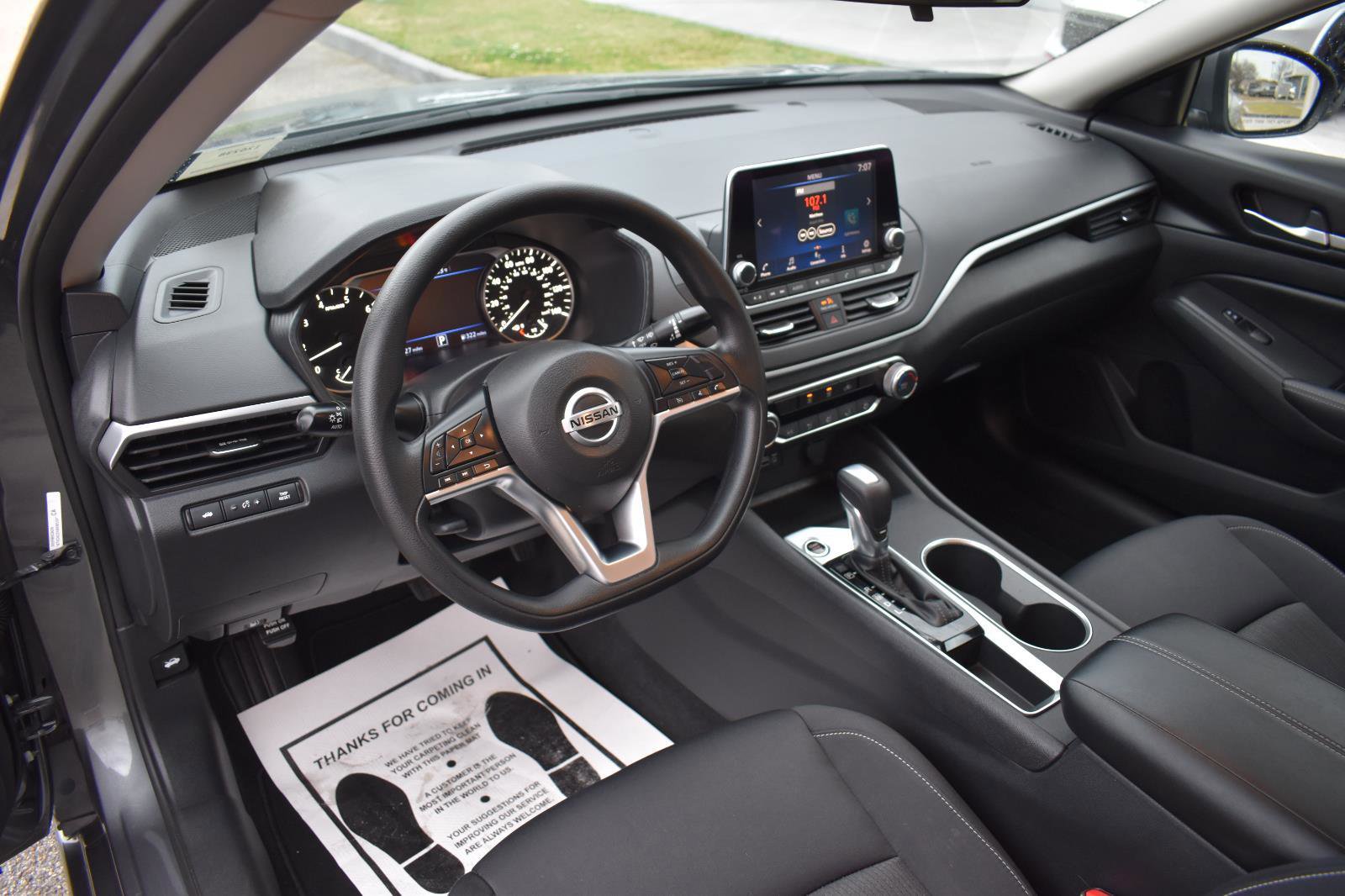 Used 2022 Nissan Altima 2.5 SV FWD image 25