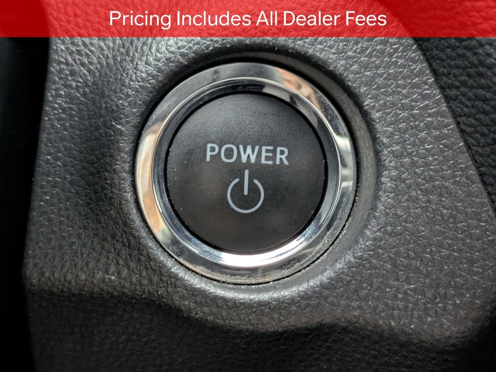 Used 2025 Toyota RAV4 XSE AWD/4WD image 30
