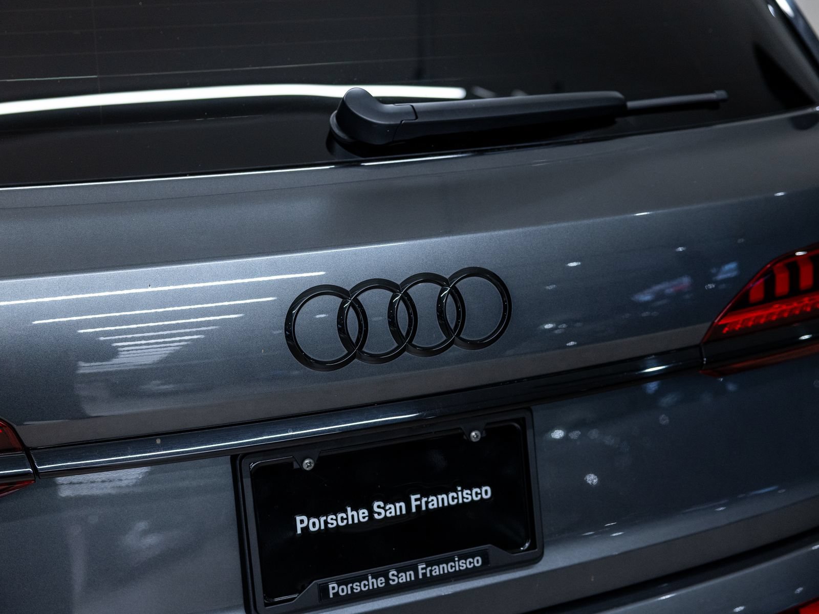 Used 2023 Audi SQ7 Prestige w/ Sport Package AWD/4WD image 48