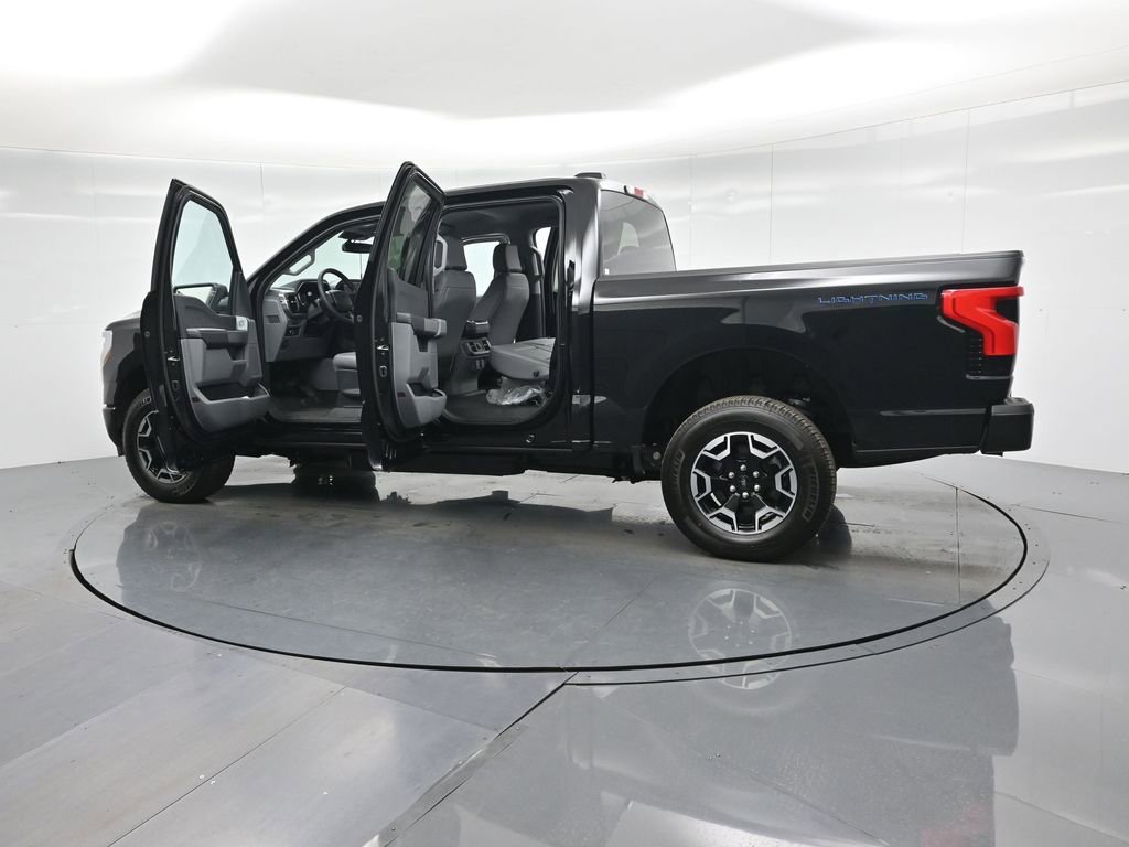 New 2024 Ford F150 Lightning Pro image 35