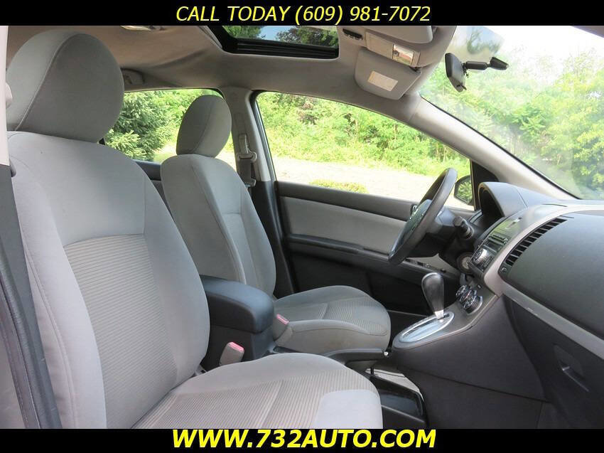 Used 2010 Nissan Sentra 2.0 S FWD image 7
