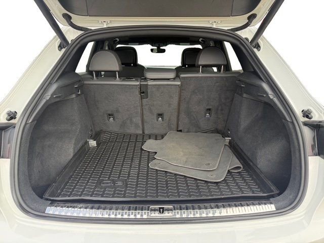 Used 2020 Audi Q3 2.0T Prestige image 25