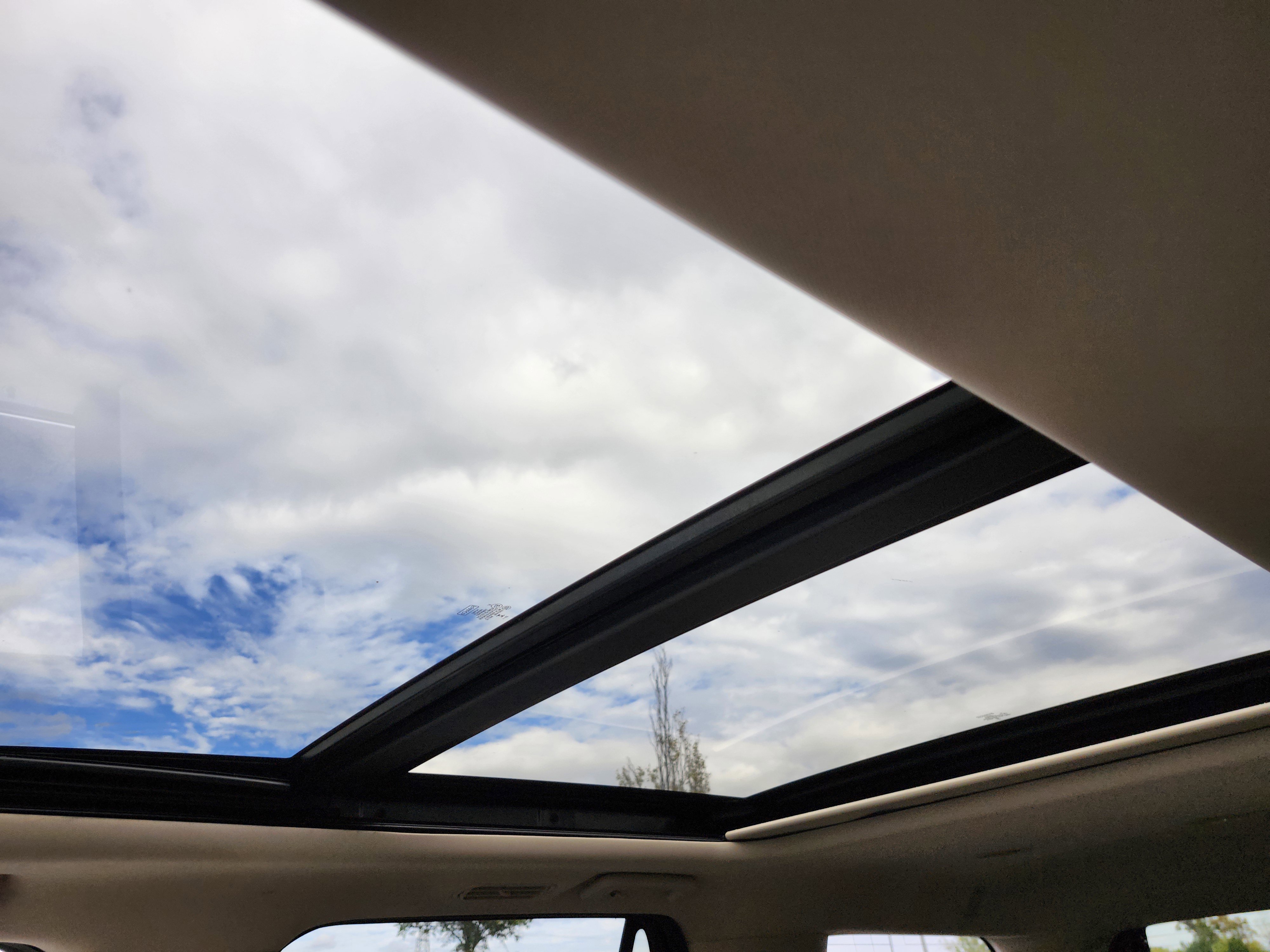 Used 2024 Ford Expedition Limited image 24