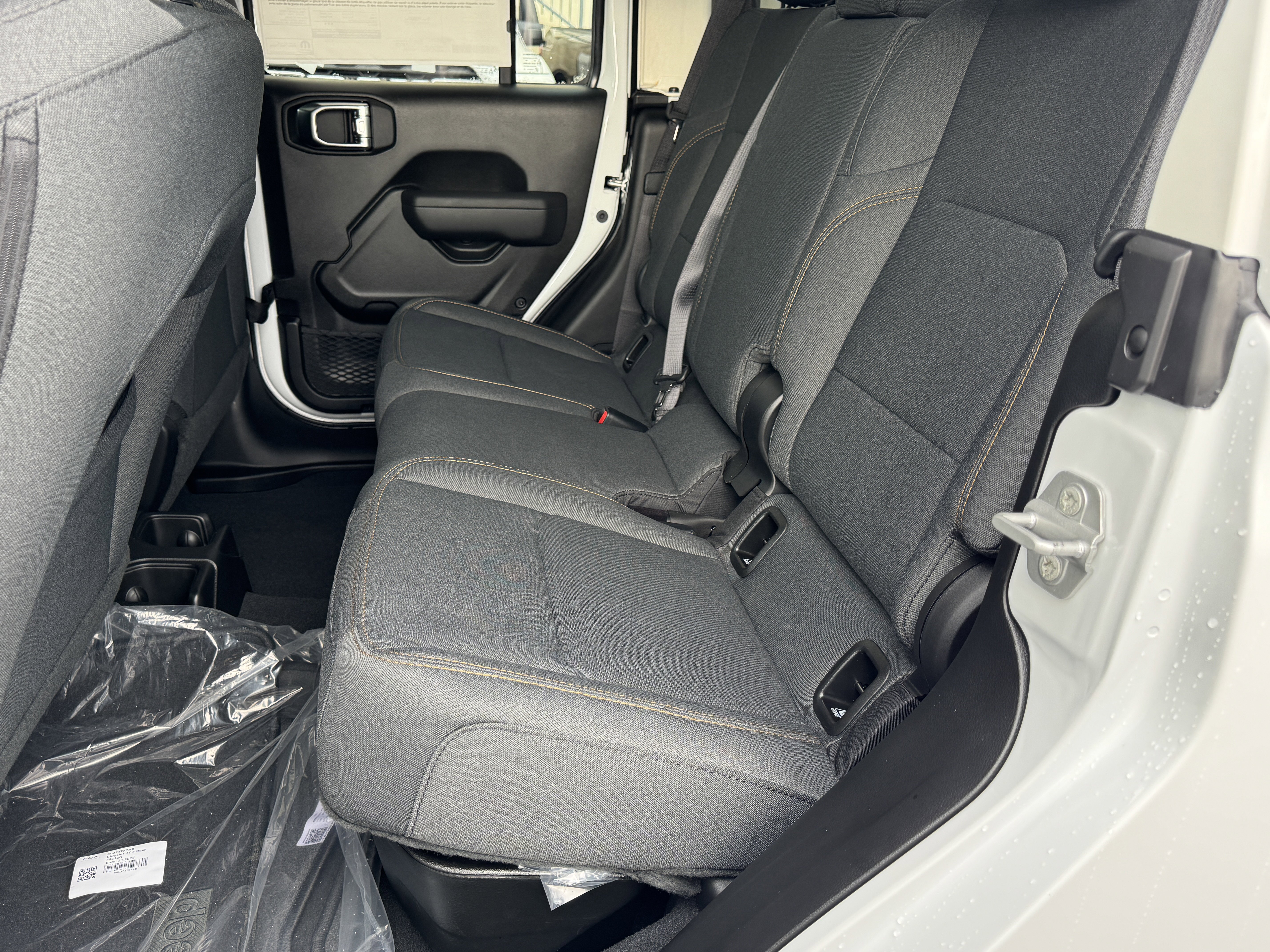 New 2025 Jeep Gladiator Sport image 27