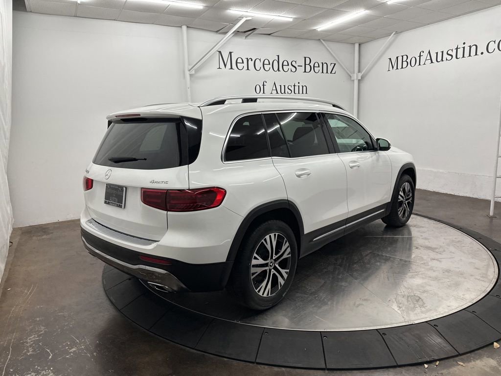 New 2026 Mercedes-Benz GLB 250 4MATIC image 7