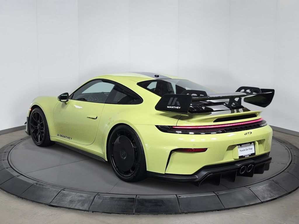 New 2026 Porsche 911 GT3 RWD image 3