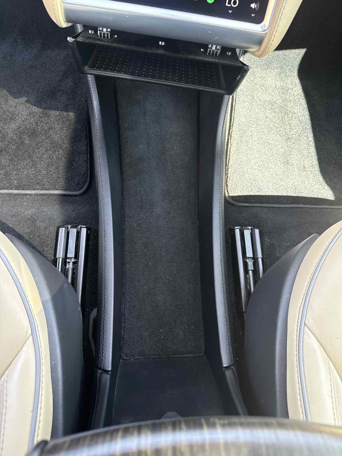 Used 2012 Tesla Model S Performance RWD image 40