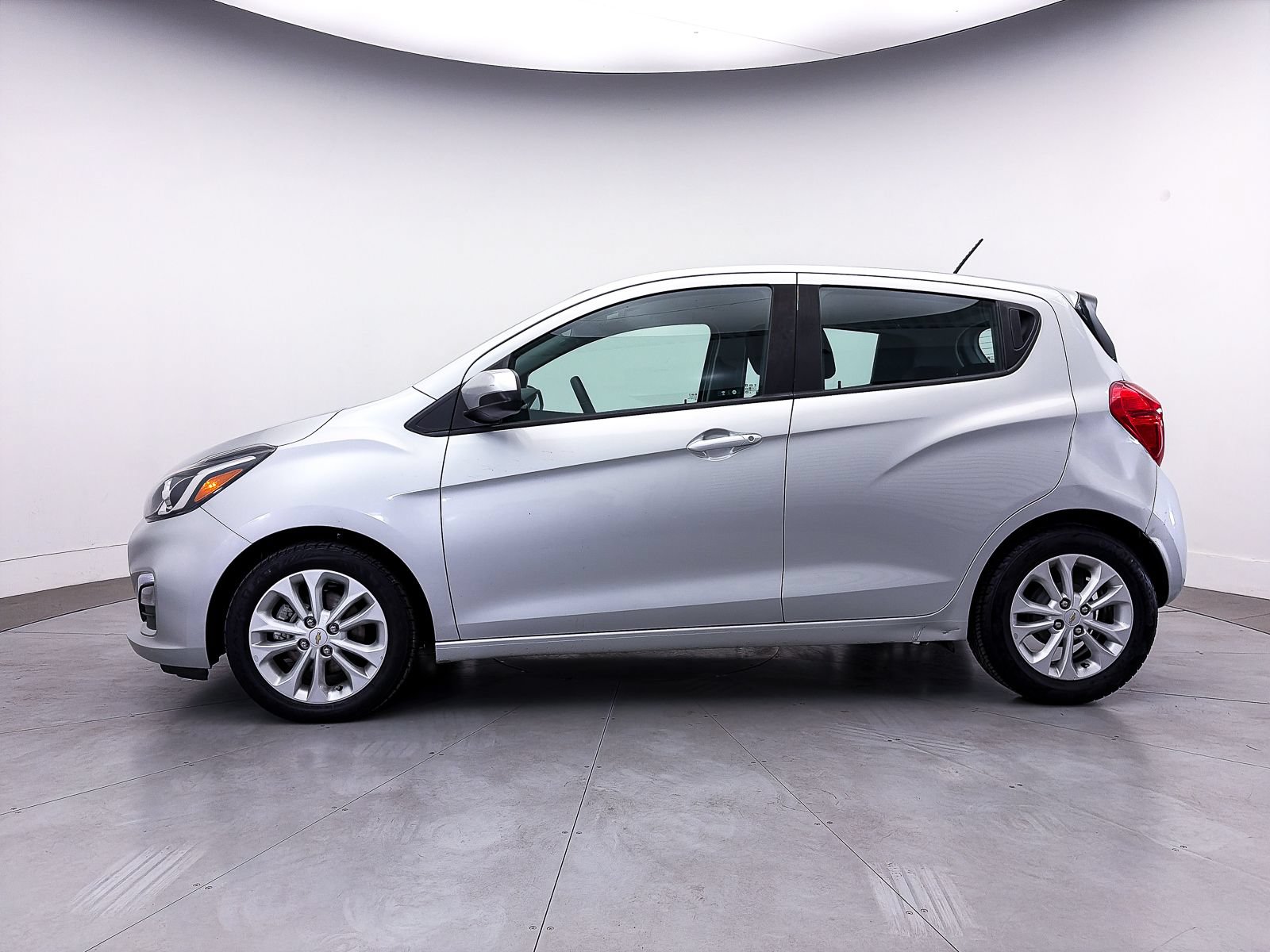 Used 2020 Chevrolet Spark LT FWD image 28
