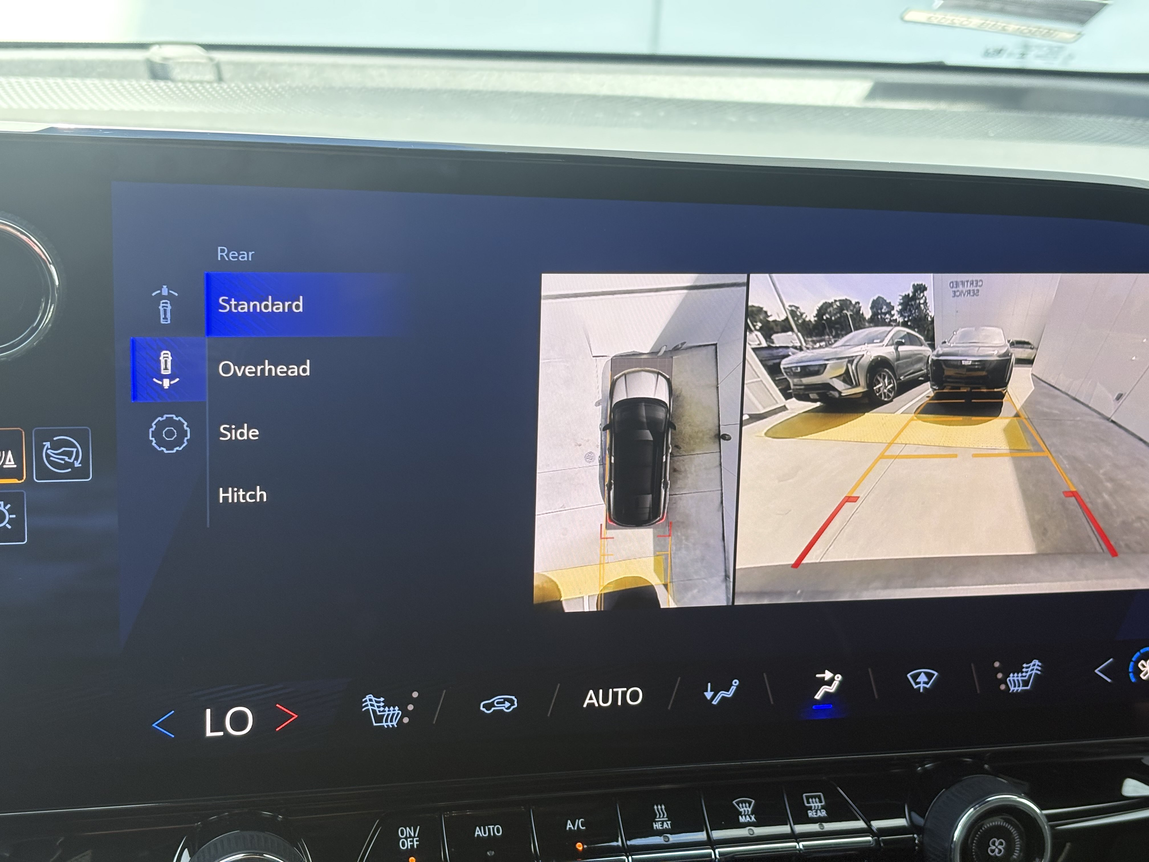 Used 2024 Chevrolet Blazer EV LT AWD/4WD image 21