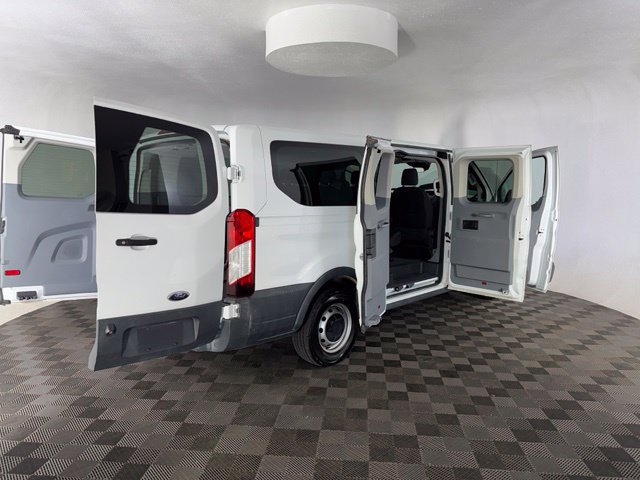 Used 2018 Ford Transit 150 XL RWD image 18