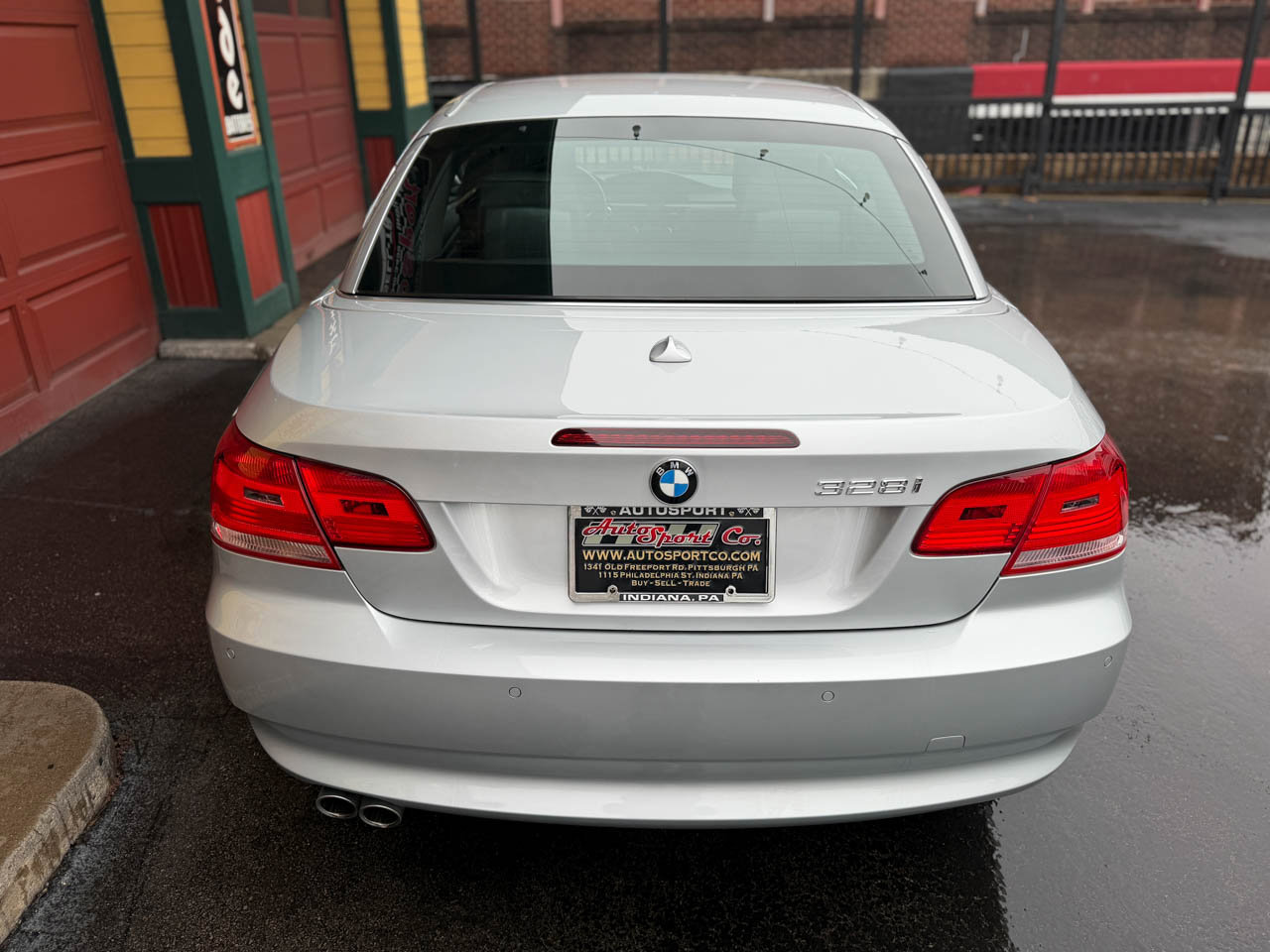 Used 2008 BMW 328i Convertible image 8