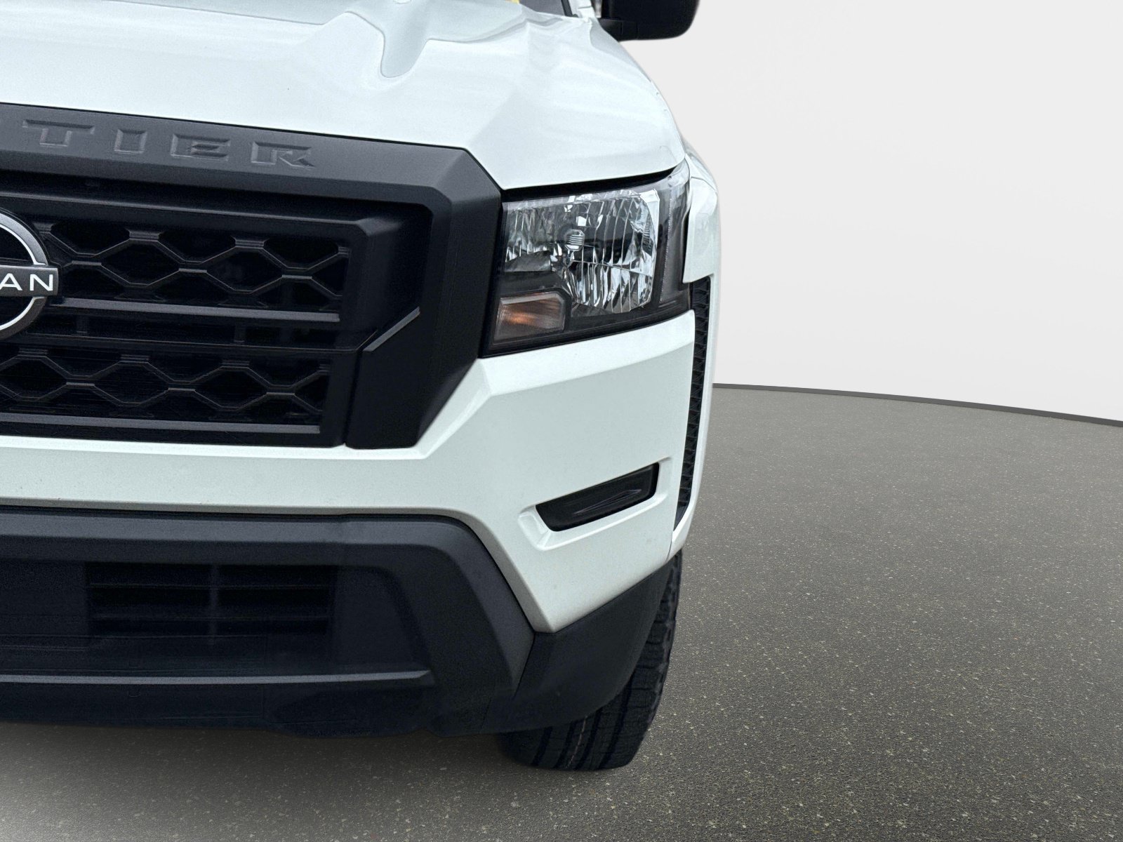 Used 2022 Nissan Frontier S w/ Technology Package RWD image 11