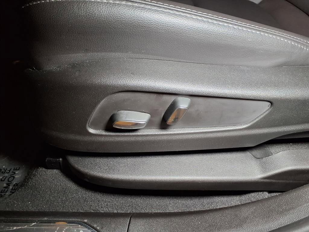 New 2024 Cadillac XT5 Luxury FWD image 14