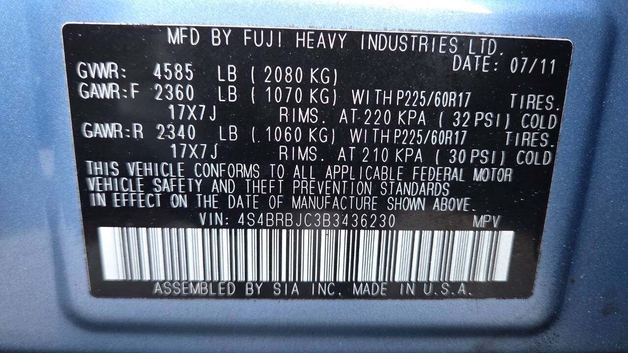 Used 2011 Subaru Outback 2.5i Limited AWD/4WD image 46