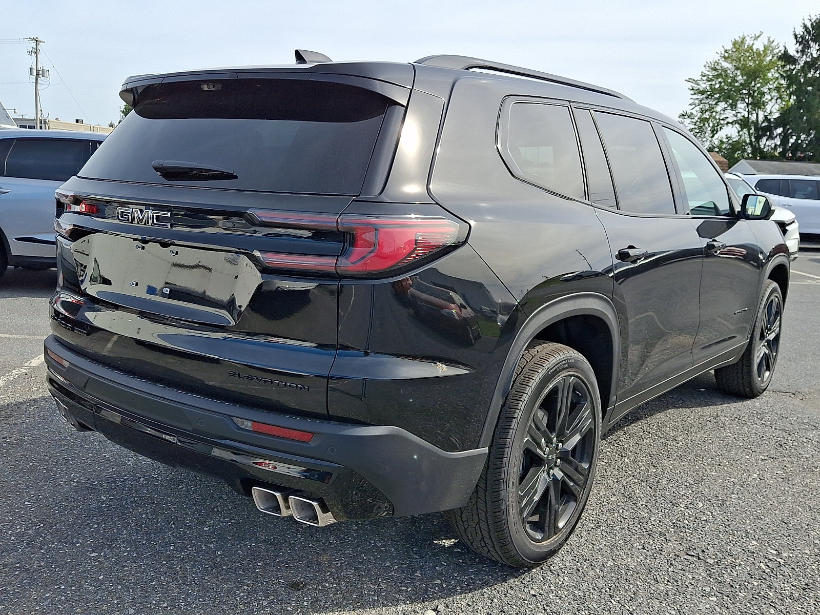 New 2027 GMC Acadia Elevation w/ Black Edition AWD/4WD image 4