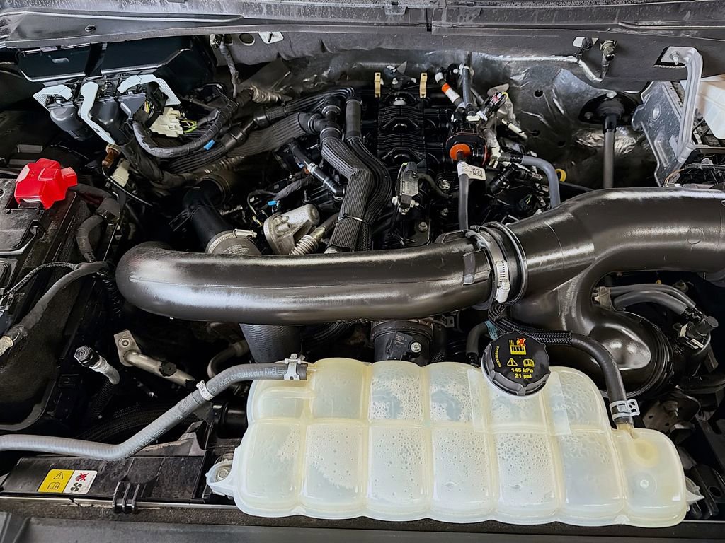 Used 2024 Ford Expedition Limited image 32