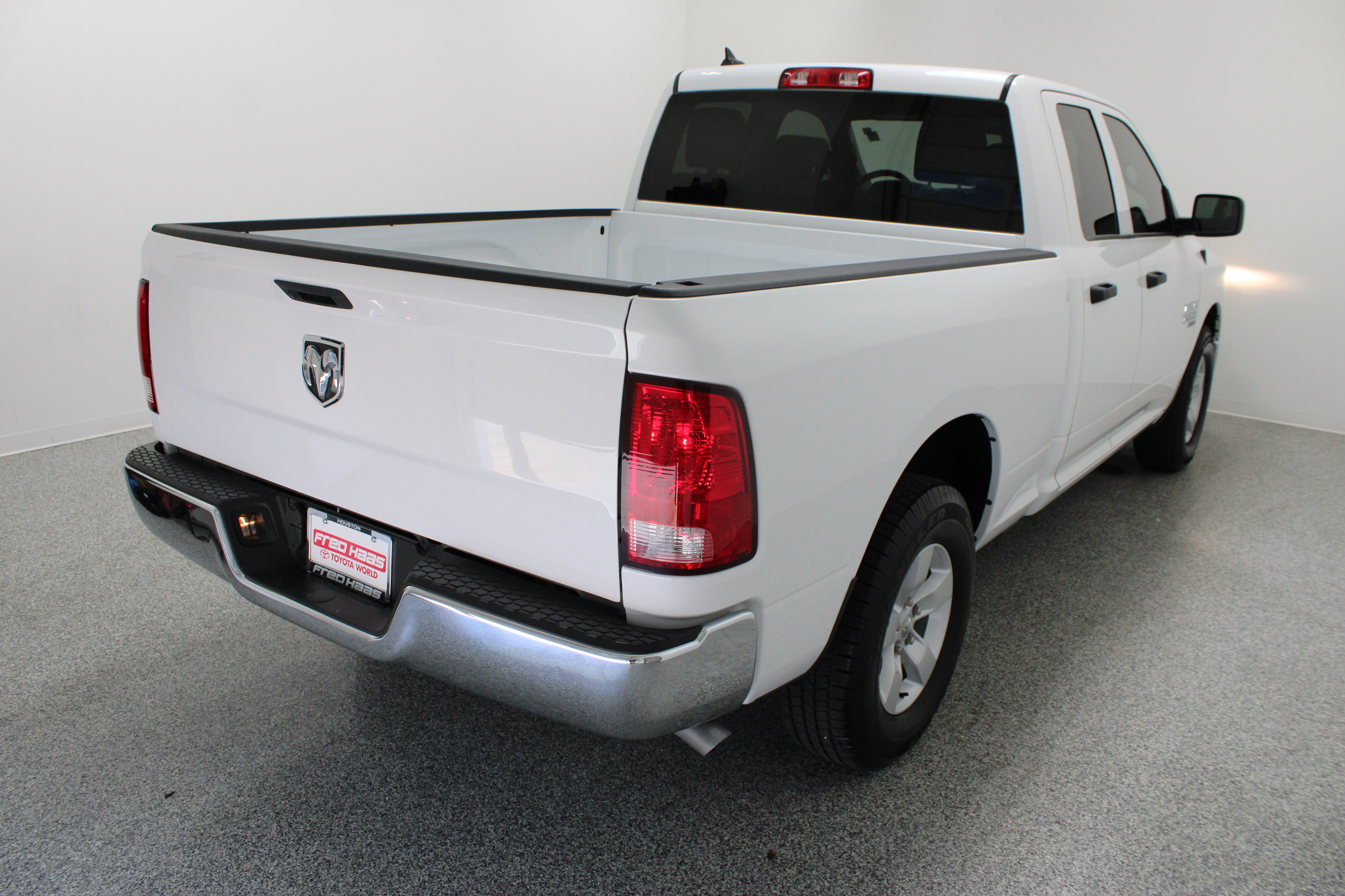 Used 2024 RAM 1500 Tradesman w/ Electronics Group RWD image 7