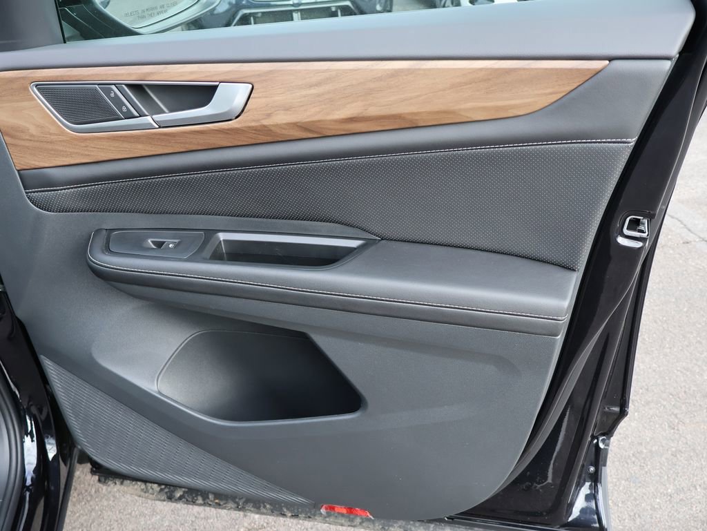 New 2026 Volkswagen Atlas SE image 15