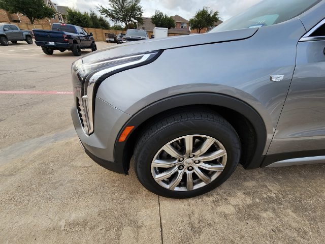 Used 2023 Cadillac XT4 Premium Luxury FWD image 7