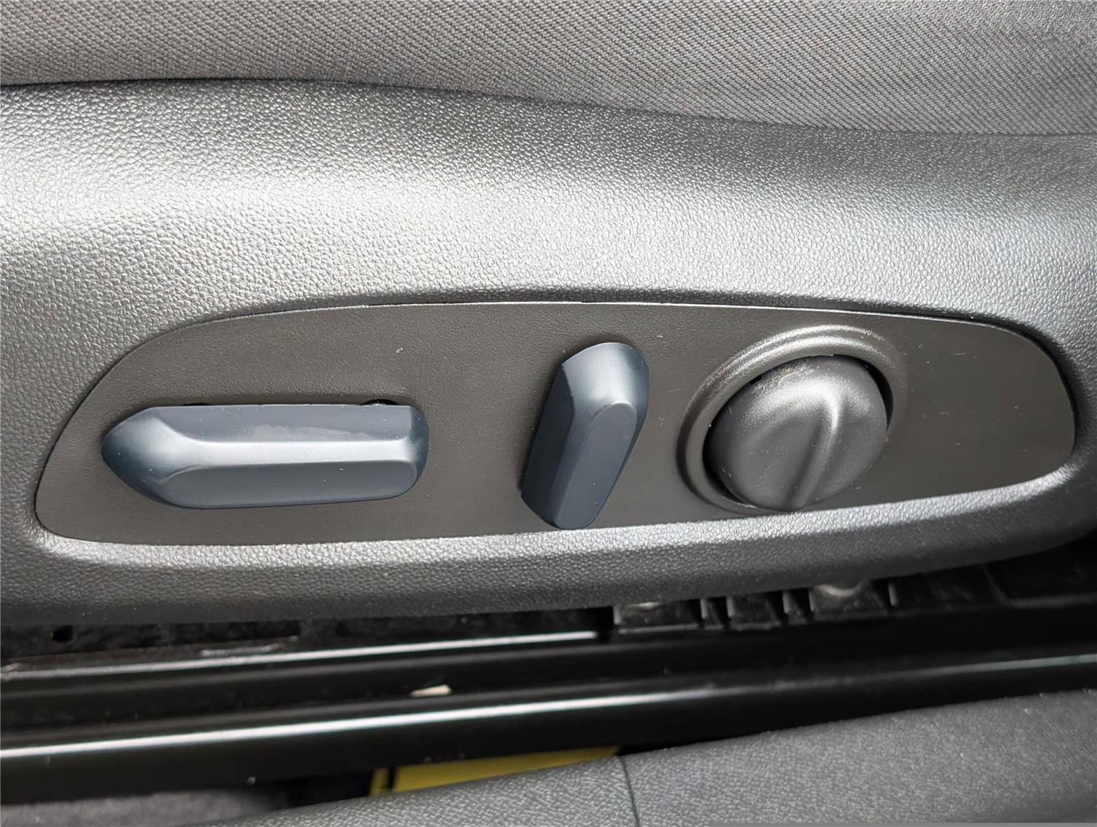 Used 2023 Chevrolet Malibu LT image 20