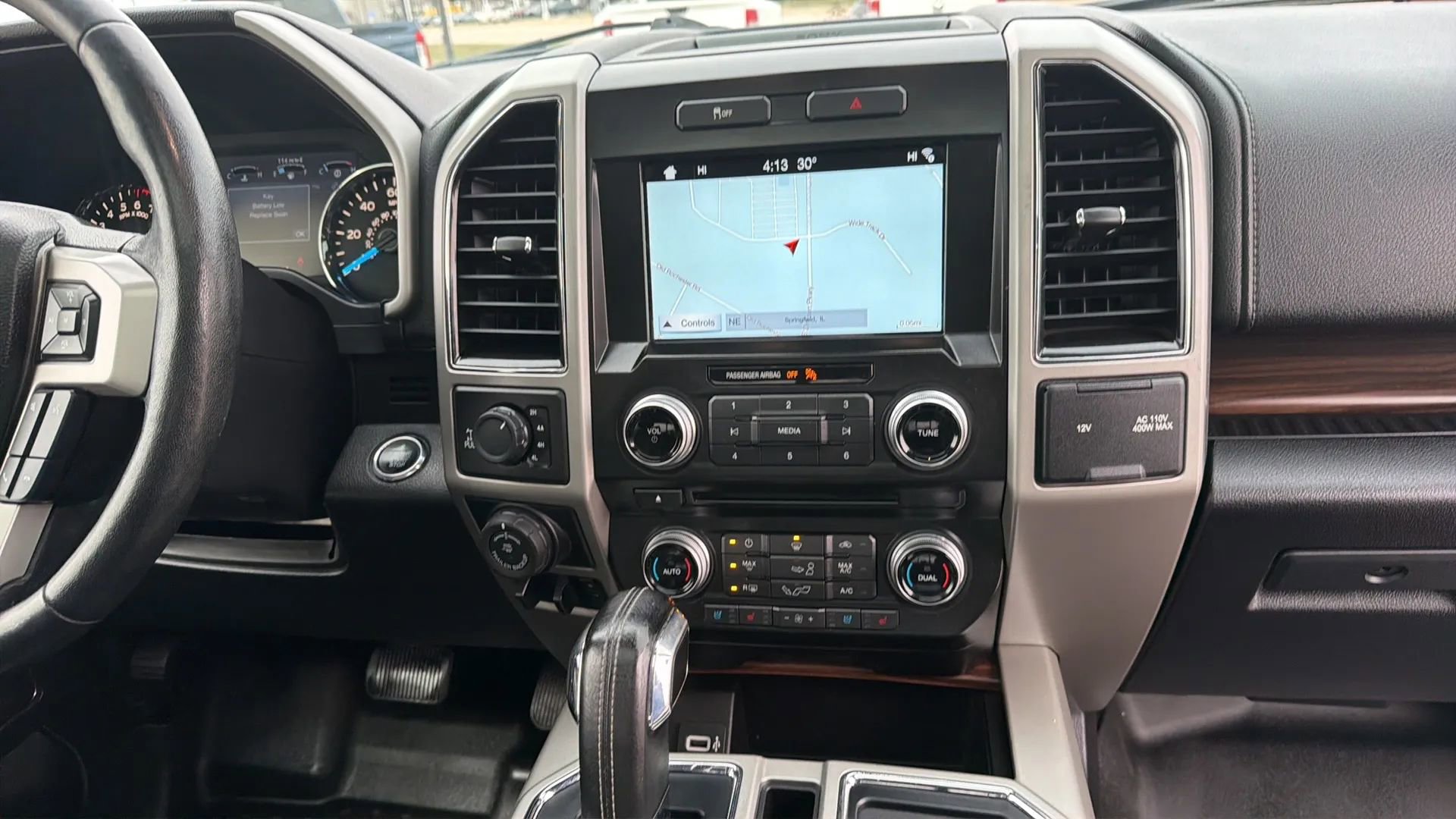 Used 2017 Ford F150 Lariat w/ Equipment Group 502A Luxury image 87