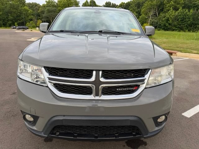 Used 2019 Dodge Journey SE w/ Connectivity Group FWD image 3