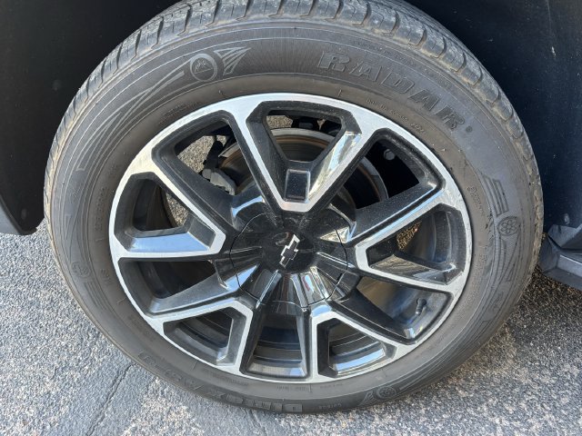 Used 2021 Chevrolet Tahoe RST AWD/4WD image 9
