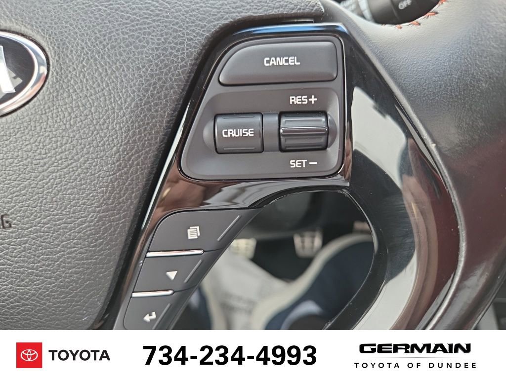 Used 2017 Kia Forte SX FWD image 24