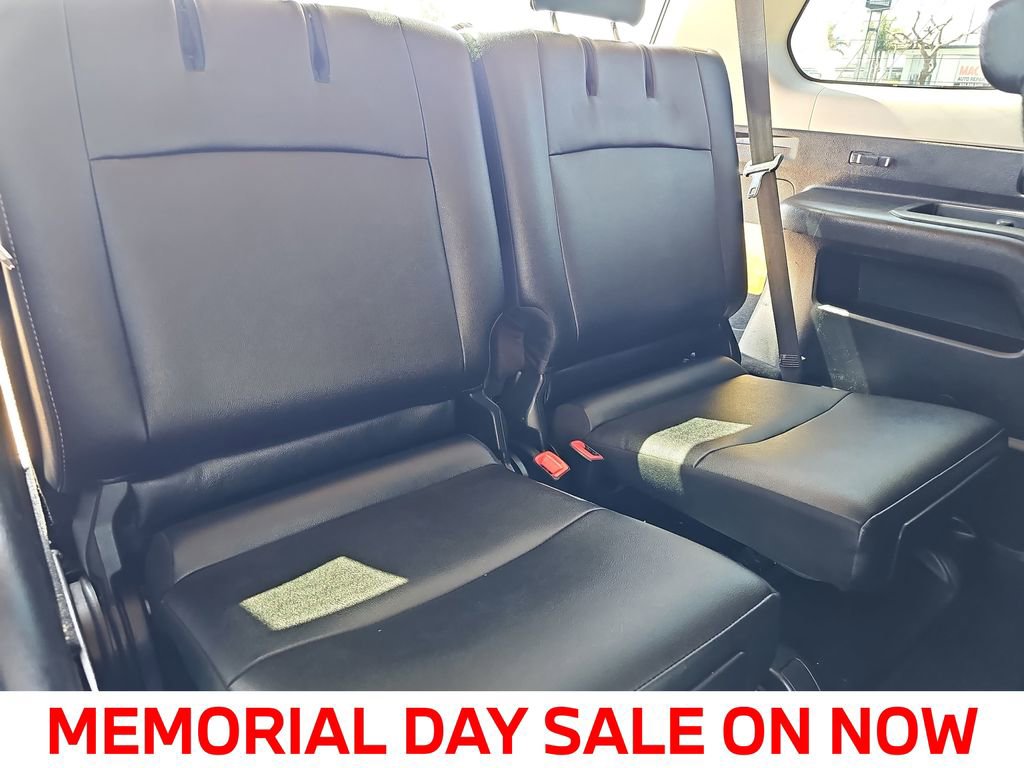 Used 2019 Toyota 4Runner SR5 Premium w/ Wilderness Package AWD/4WD image 12