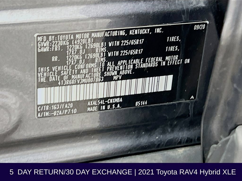 Used 2021 Toyota RAV4 XLE AWD/4WD image 34