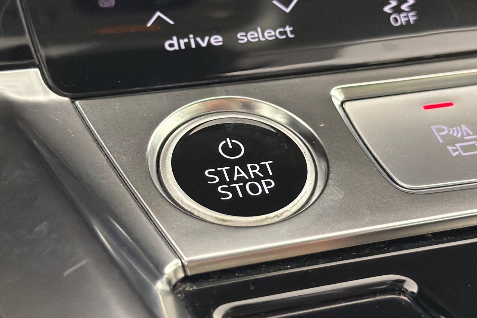 Certified 2023 Audi e-tron Premium Plus AWD/4WD image 22