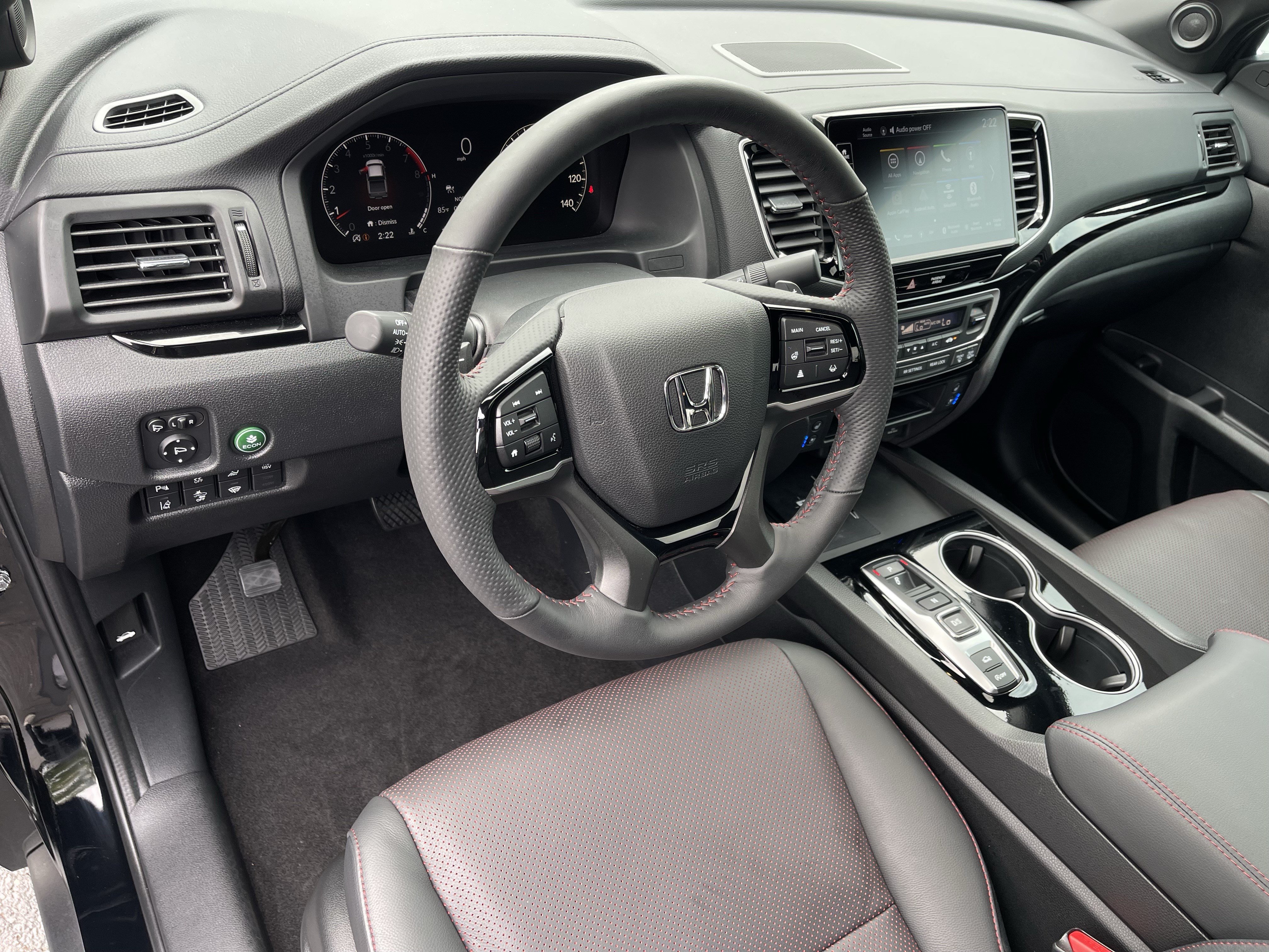 Used 2025 Honda Ridgeline Black Edition image 13