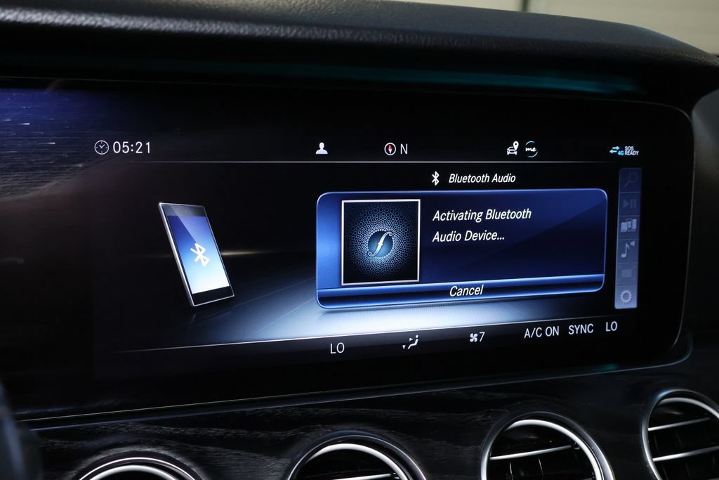 Used 2020 Mercedes-Benz E 350 4MATIC Sedan w/ Parking Assistance Package image 34
