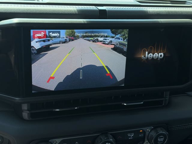 New 2026 Jeep Wrangler Unlimited Sahara AWD/4WD image 22